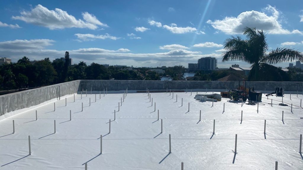 West Palm Beach FL Commercial New Roof Construction Services